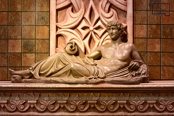 Nghệ thuật khỏa thân không phân biệt giới tính